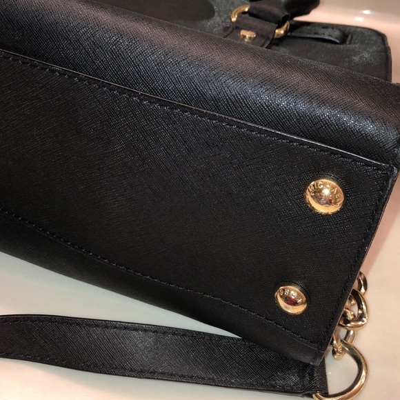 Michael Kors purse ๐จsold ๐จ - Picture 4 of 6